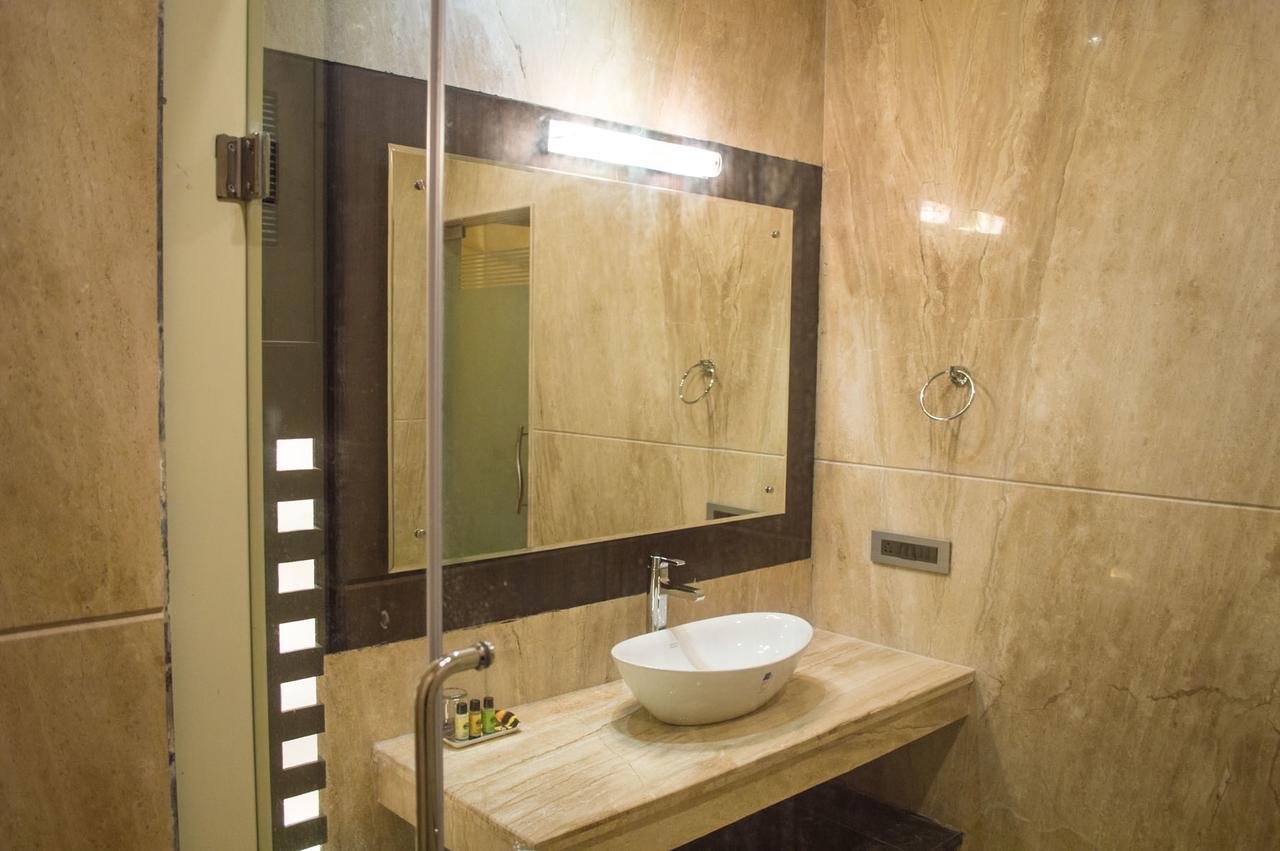 Corbett Wild Iris Spa And Resort Ramnagar  Zewnętrze zdjęcie